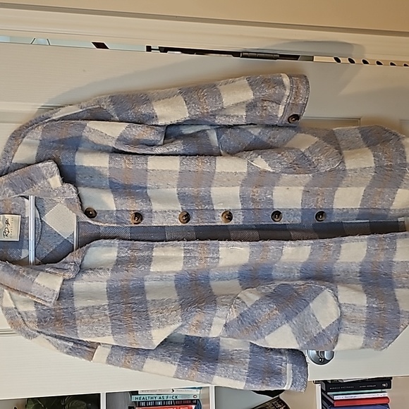 Blue and White plaid Rd Style Shacket - Picture 1 of 2